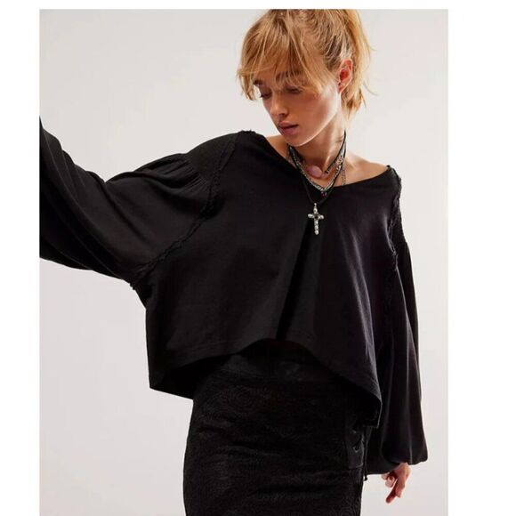 Free People Kathy Tee size XS NEW Black Boho Festival V-Neck‎ Oversized - Picture 1 of 11